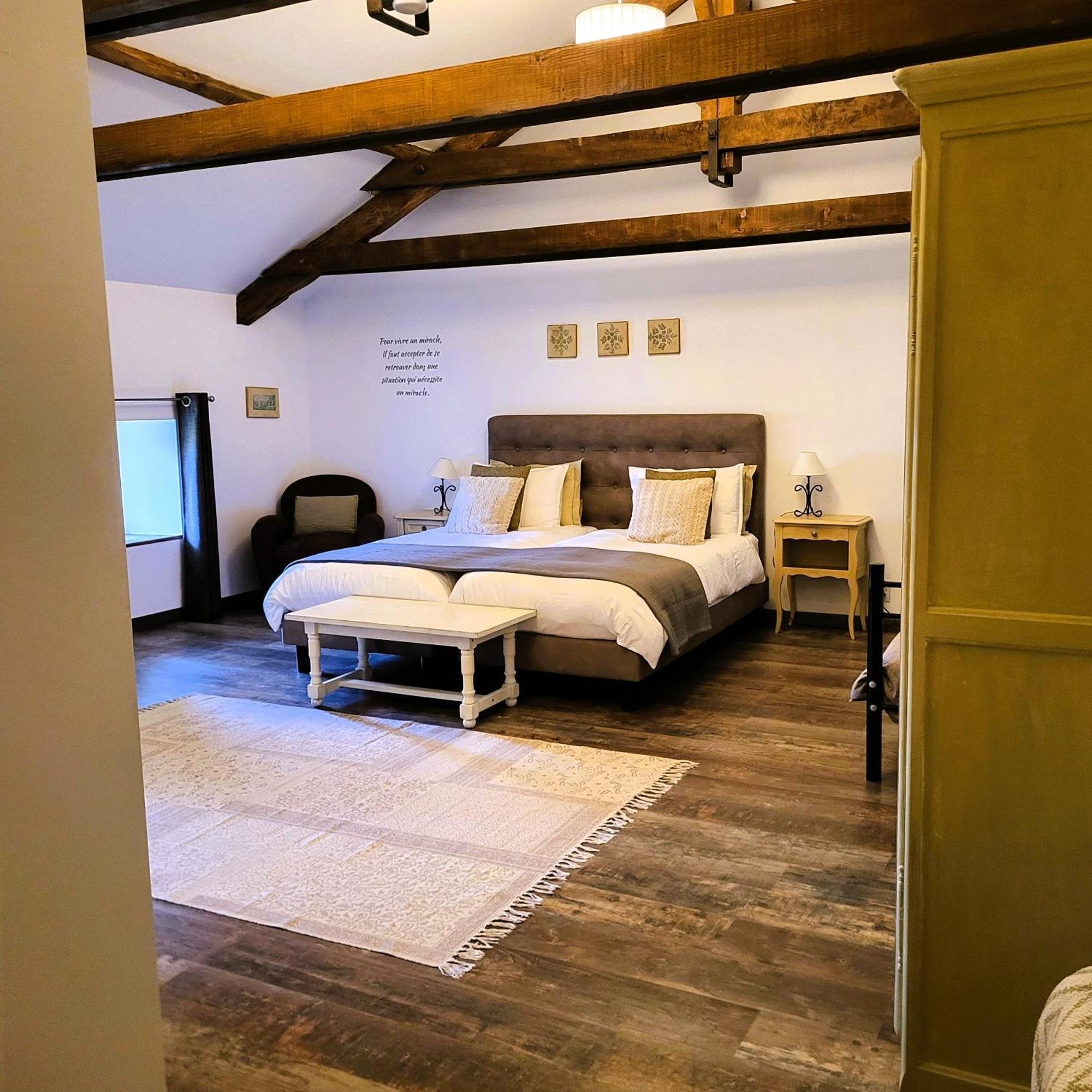 Challignac Le Chemin Bed & Breakfast エクステリア 写真