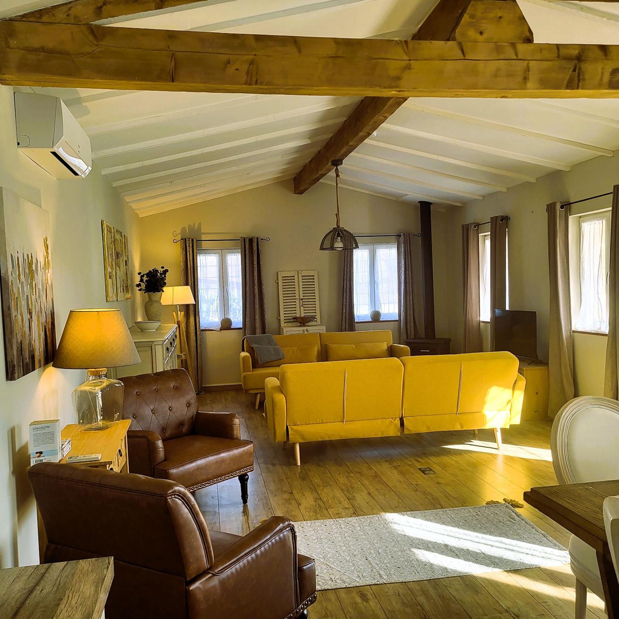Challignac Le Chemin Bed & Breakfast エクステリア 写真